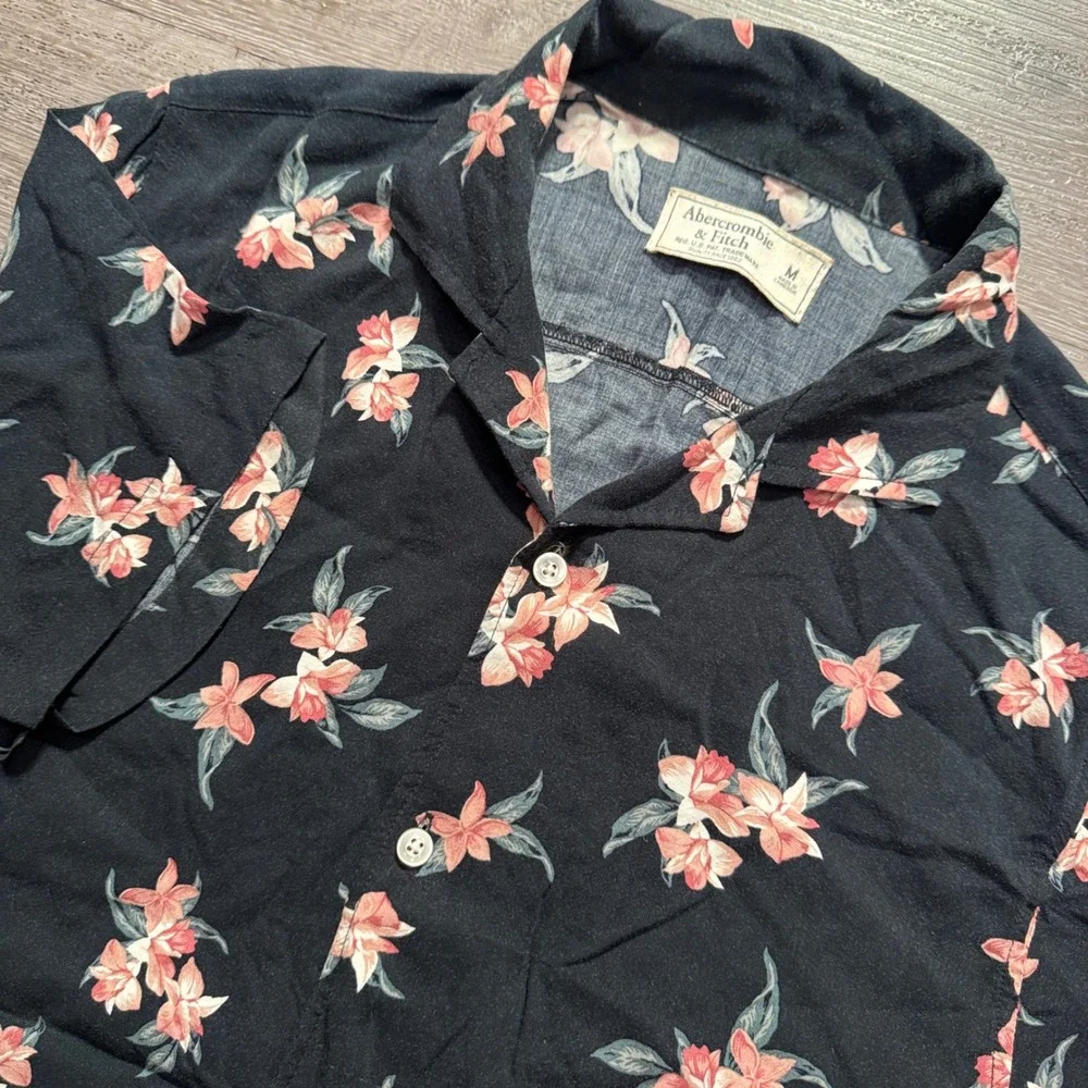 Abercrombie & Fitch Shirt Mens M Black Floral Viscose Summer Casual Camp Collar